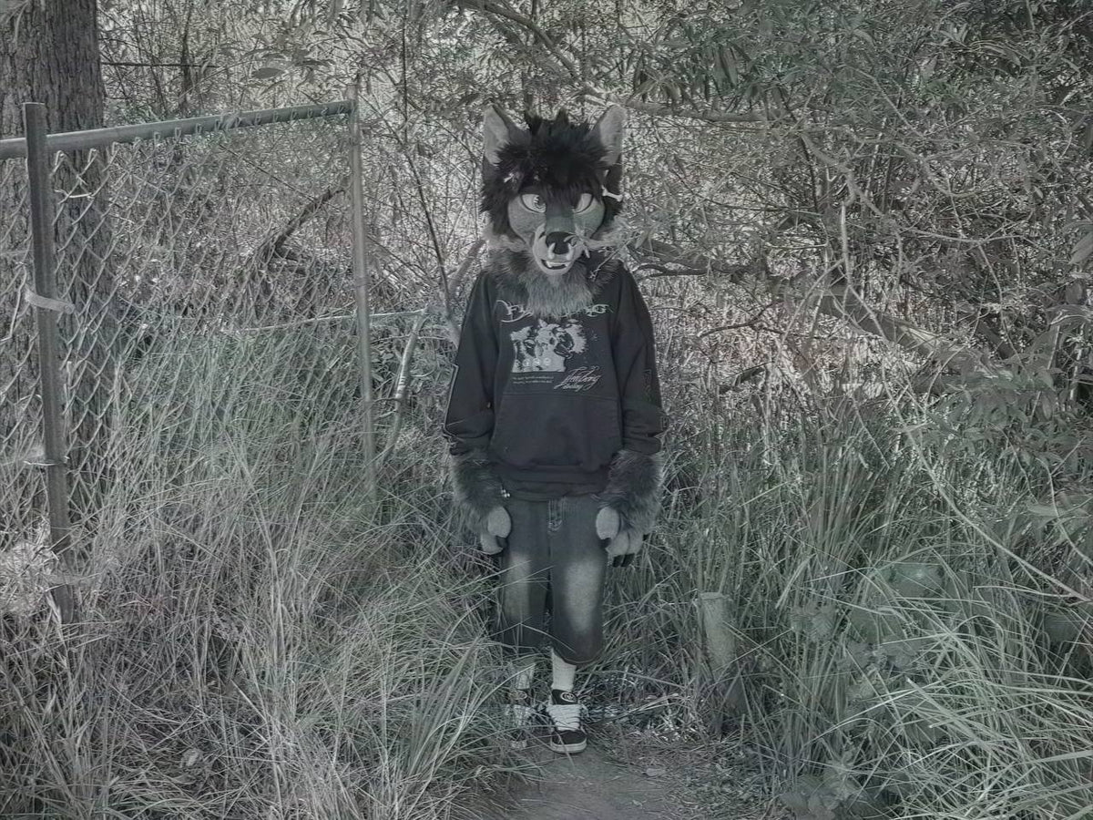 FLEABAG CLOTHING community photograph